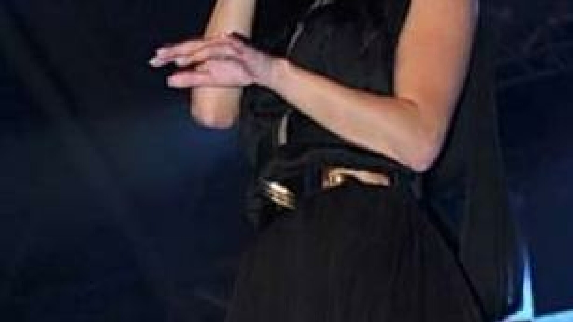 Fanii o iubesc pe Inna. Romanca, in atentia presei din Sarajevo din cauza unei neglijente. VIDEO