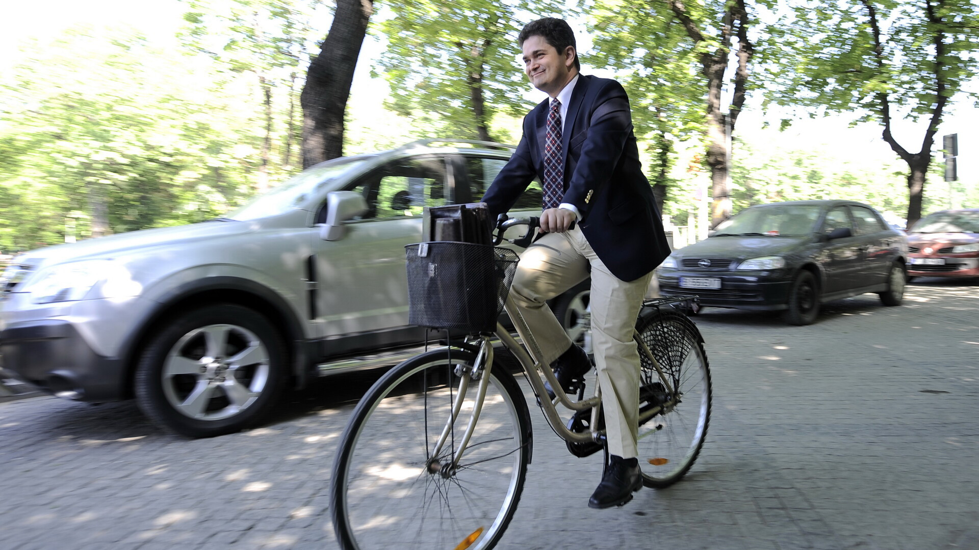 Alegeri locale 2012. Theodor Paleologu si-a depus candidatura pentru Primaria Sectorului 1