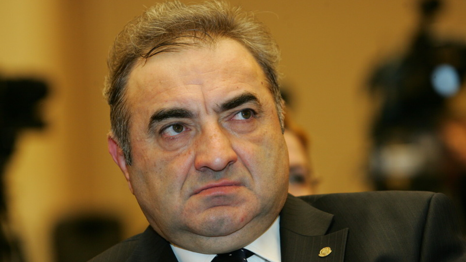 Ministrii lui Ponta se intalnesc cu expertii FMI. S-a negociat ca pretul gazelor sa nu fie majorat