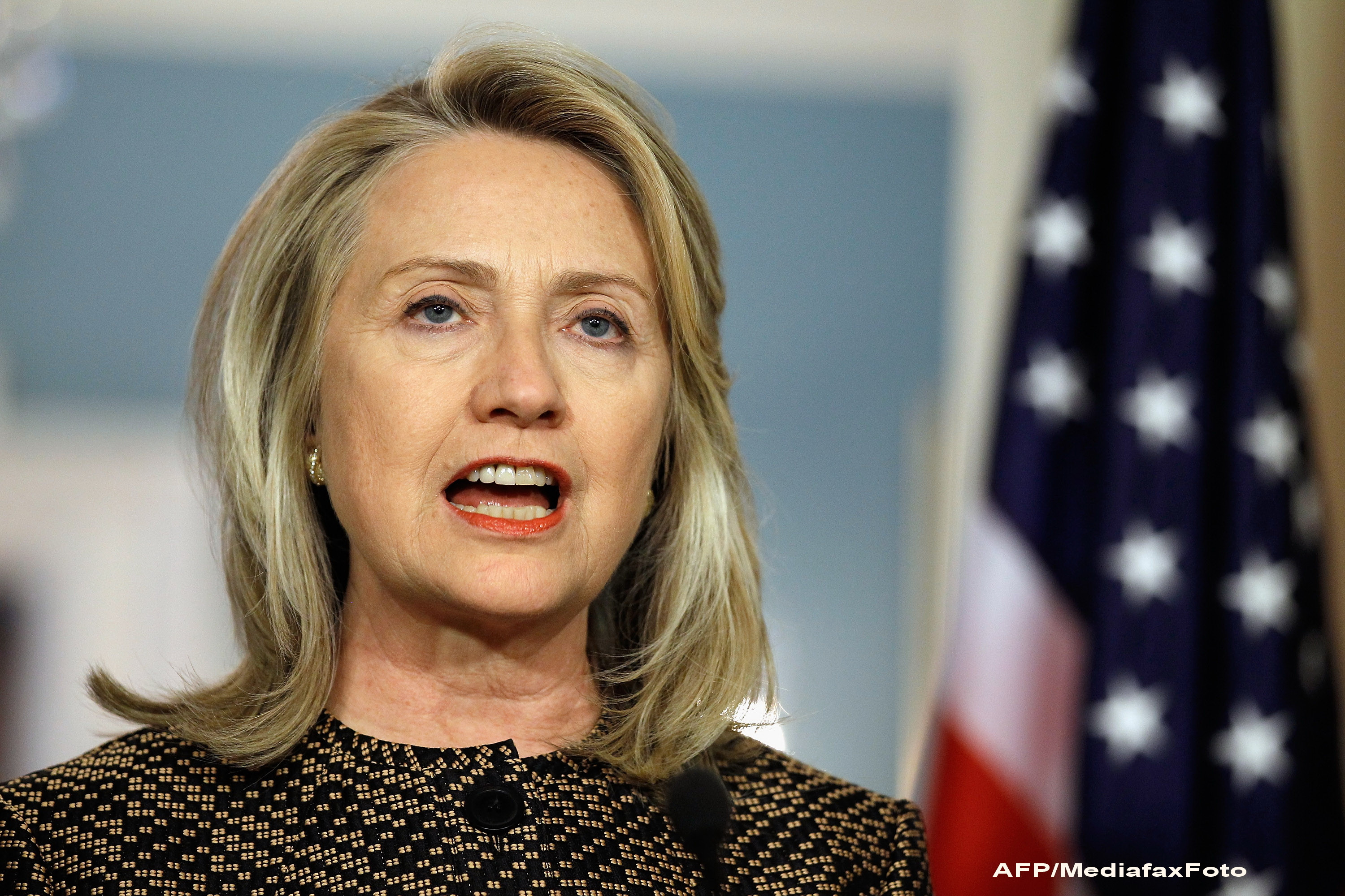 Lumea araba nu a "schimbat tirania unui dictator pentru tirania multimilor", afirma Hillary Clinton