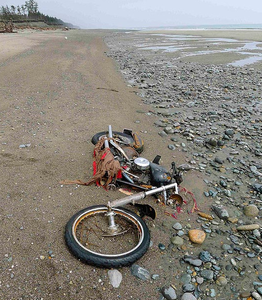 O motocicleta luata de tsunami din Japonia a traversat Pacificul si a ajuns in Canada."E un miracol"