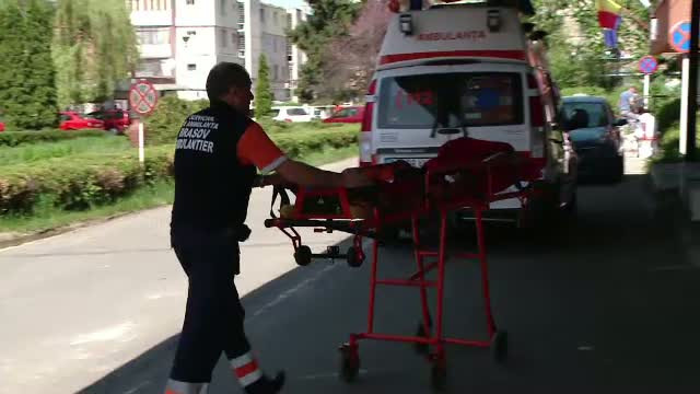 Ancheta in cazul fetitei care a murit de amigdalita.A fost plimbata prin 3 spitale intr-o singura zi