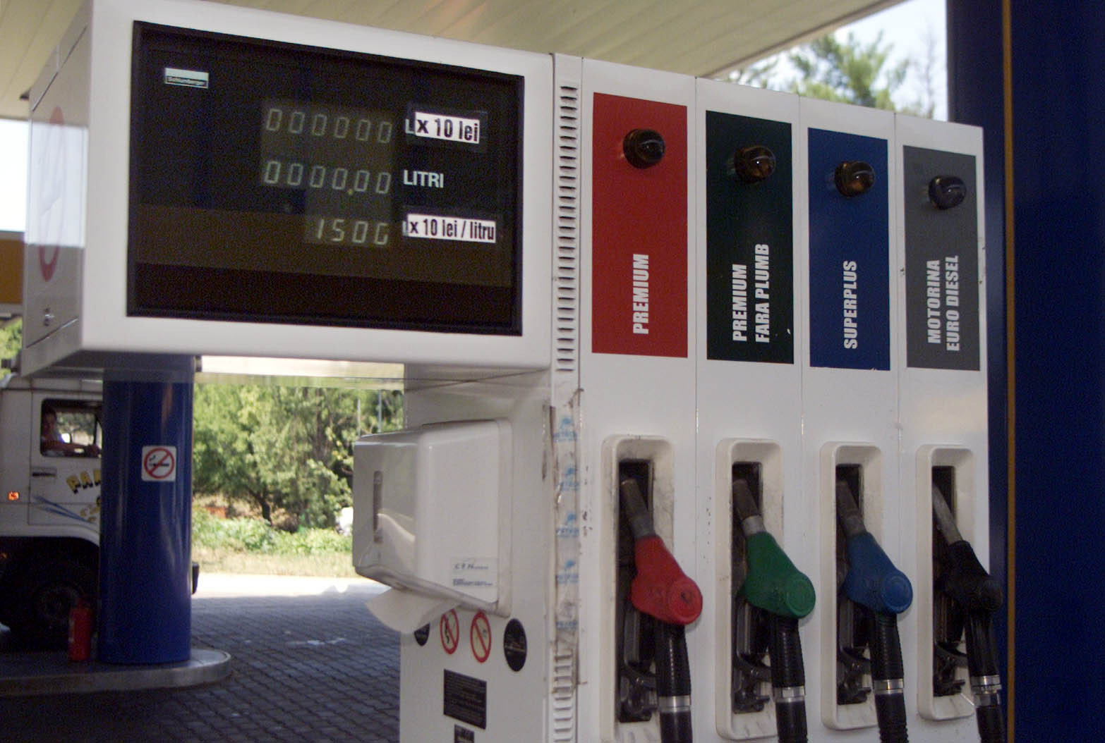 Cum controleaza nemtii pretul carburantilor. Masura care ar putea functiona si-n Romania