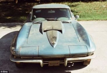 Cat costa automobilul lui Neil Armstrong, scos la vanzare pe eBay GALERIE FOTO