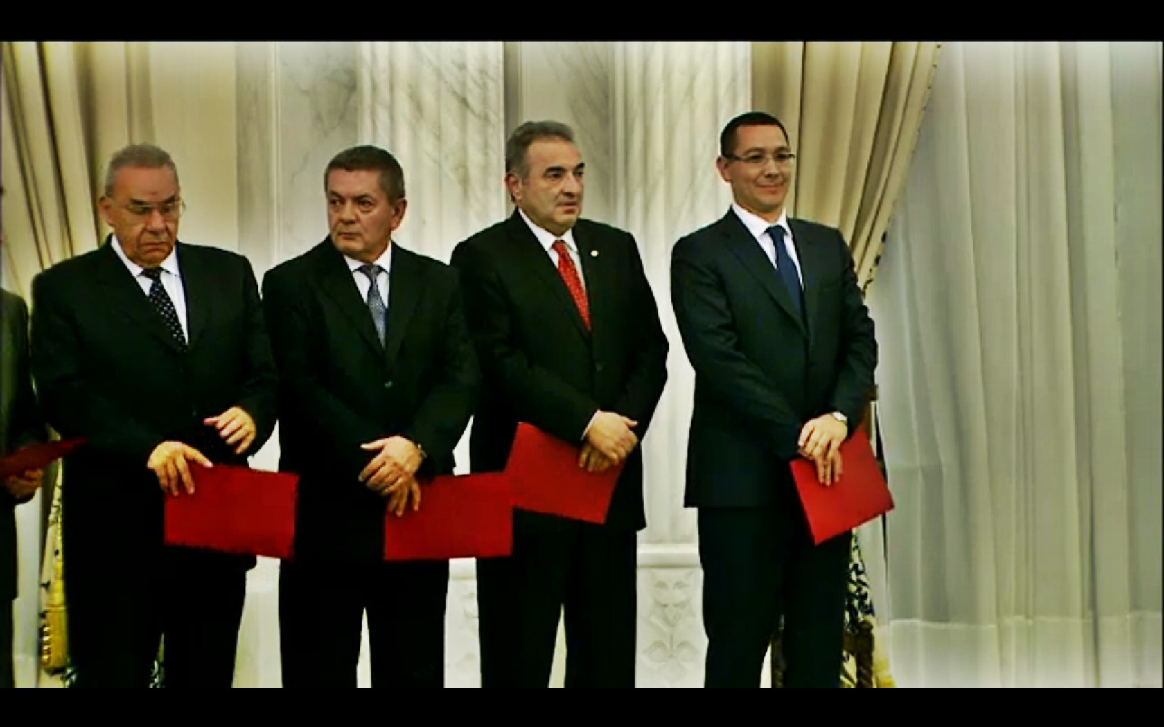 Ponta: De anul viitor vreau sa schimb componenta Guvernului, voi aduce mai multi ministri tineri