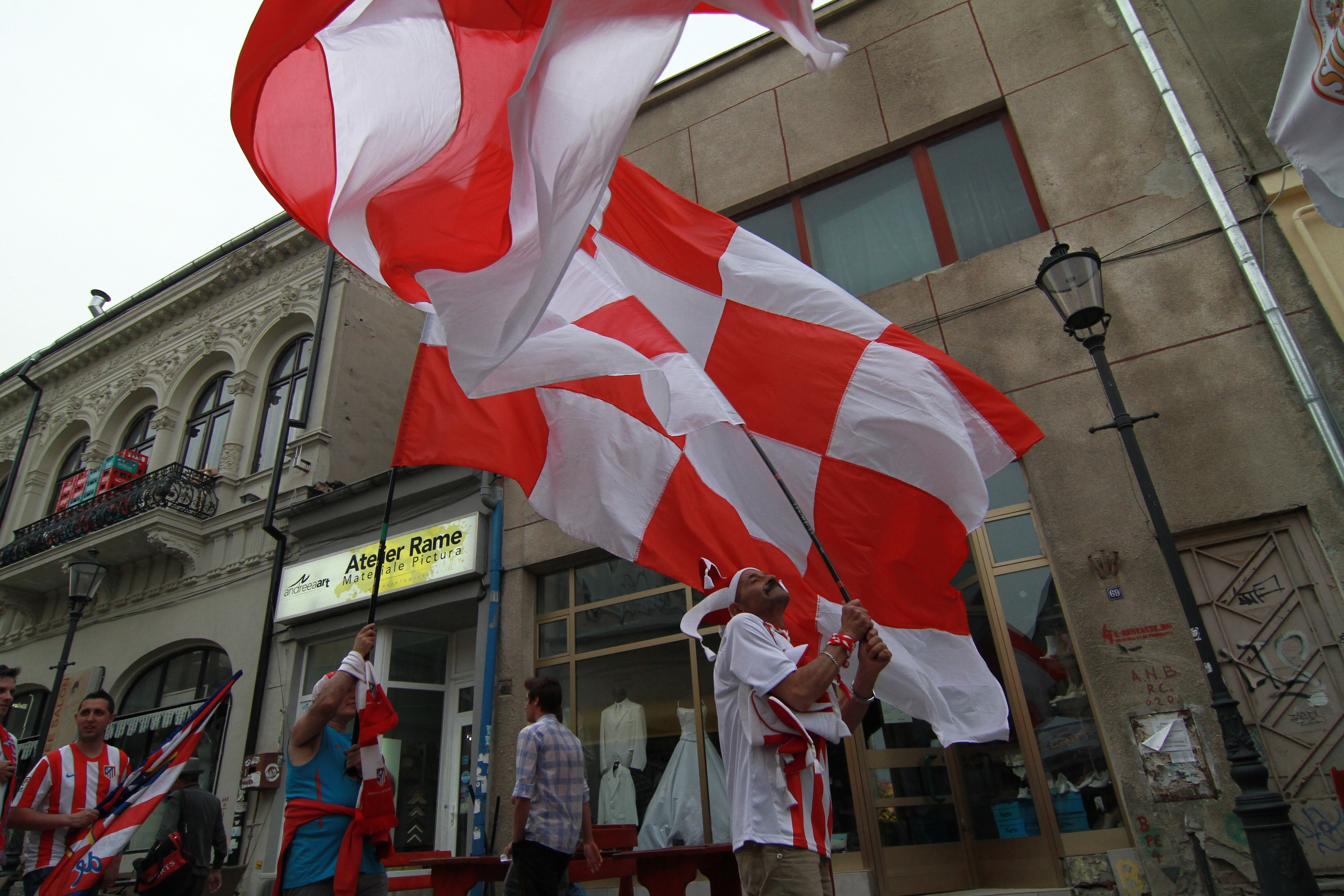 4.600 de jandarmi si politisti, in alerta. Rivali istorici, bascii si spaniolii, atent monitorizati