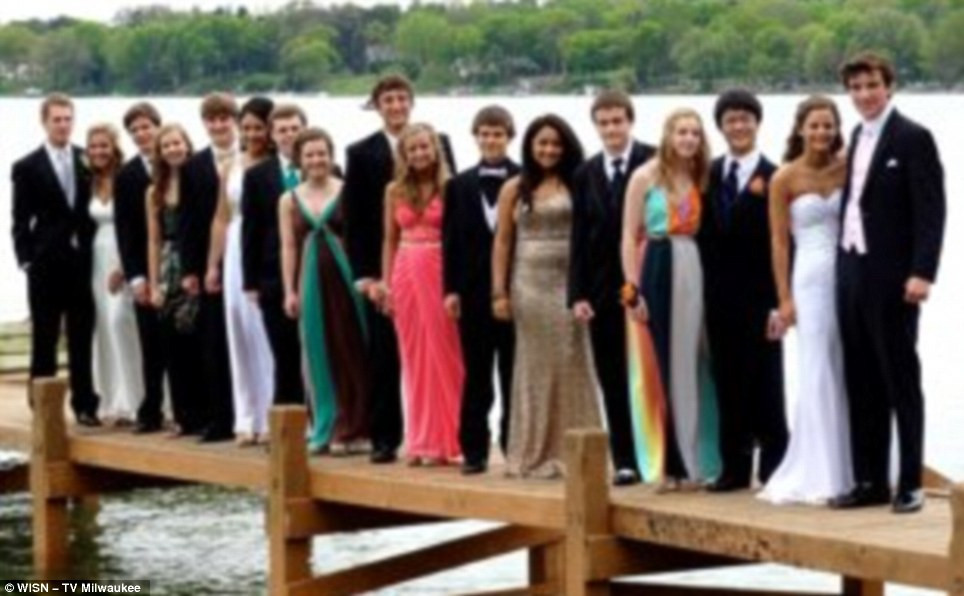 Aceasta este cea mai reusita fotografie de Balul Majoratului facuta vreodata