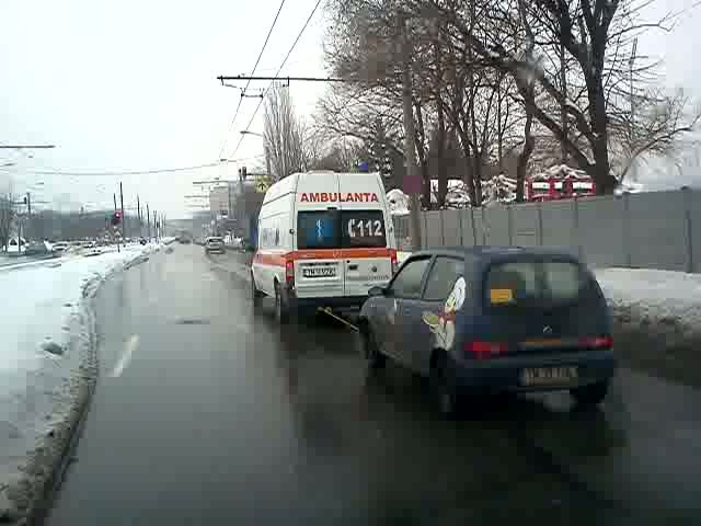Gest de neinteles al unui elev de 19 ani: si-a luat viata, arucandu-se de pe un pod