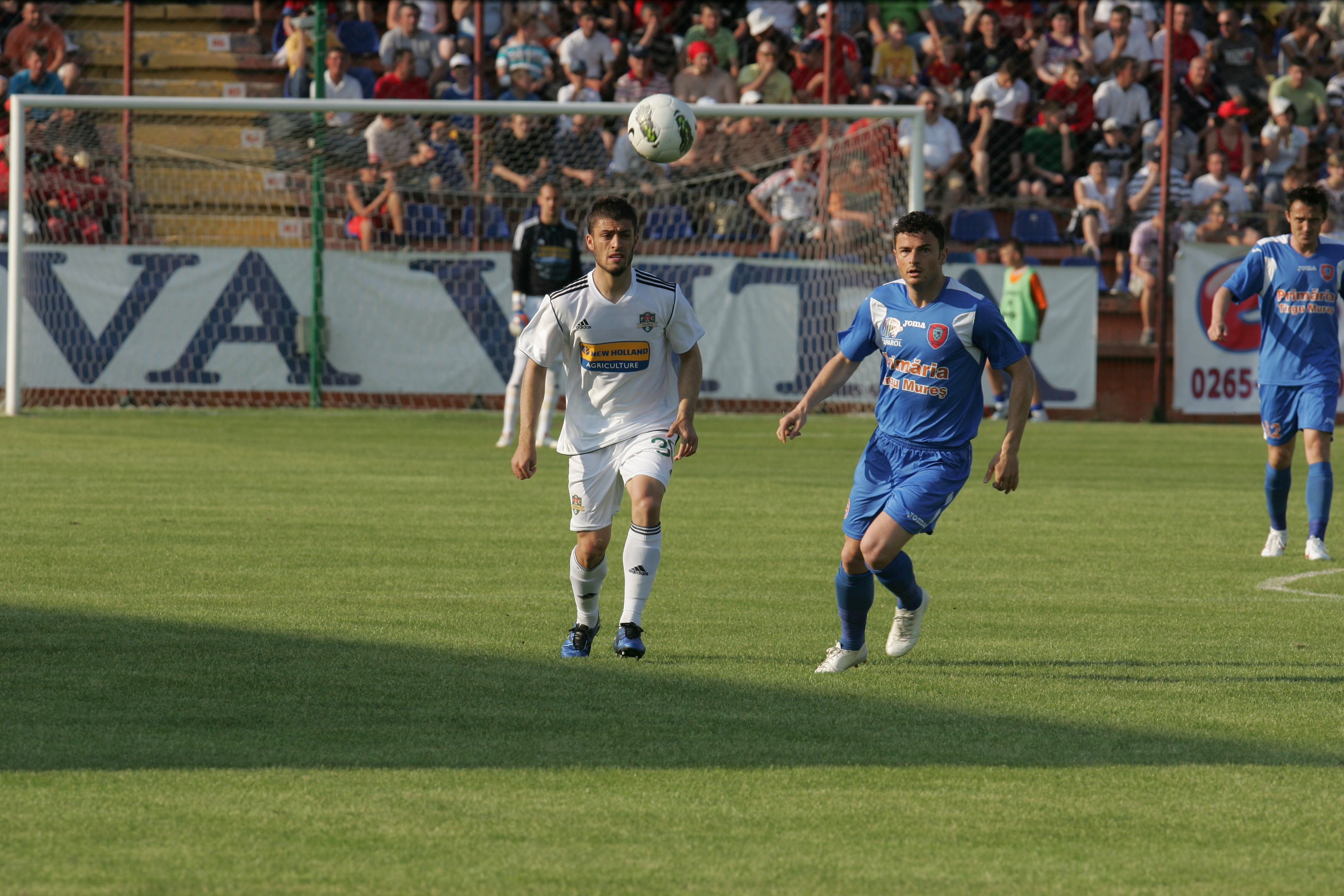 Furtuna la Tg. Mures. 6 jucatori dati afara