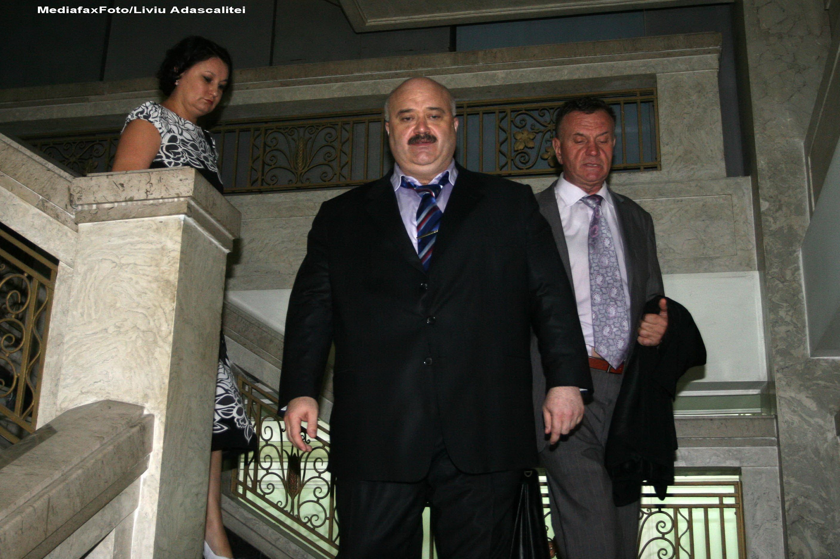 DNA cere 9 ani de inchisoare cu executare pentru fostul senator Catalin Voicu