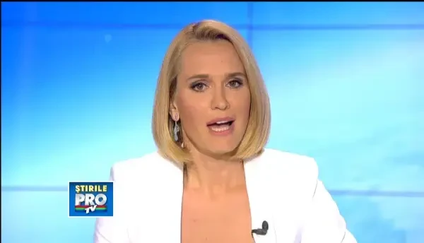 Membrii familiei regale din Marea Britanie, la plimbare in caruta. Vizita ducelui de Kent in Romania