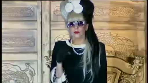 Lady Gaga a starnit furia asociatiilor pentru drepturile animalelor: "Esti o ipocrita?"