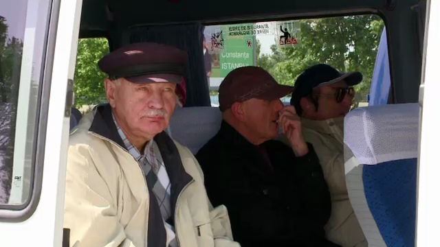 Atentie, aterizeaza turistii nemti pe litoral. Momentan sunt doar 50 si nici nu stiu ce ii asteapta