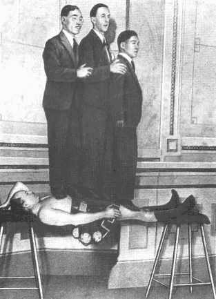 Cel mai puternic om de pe Pamant a schimbat definitiv sportul! Rupea lanturile si isi cara in spate calul: A fost soldatul PERFECT!