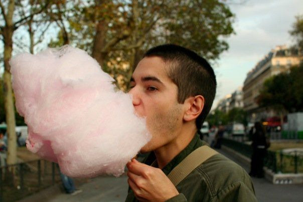 Un bucurestean putea face milioane de dolari de pe urma Facebook. Cum a ratat sansa vietii