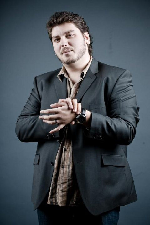 Daca e weekend trebuie sa-ti iei portia de distractie. Afla unde se tin cele mai tari petreceri