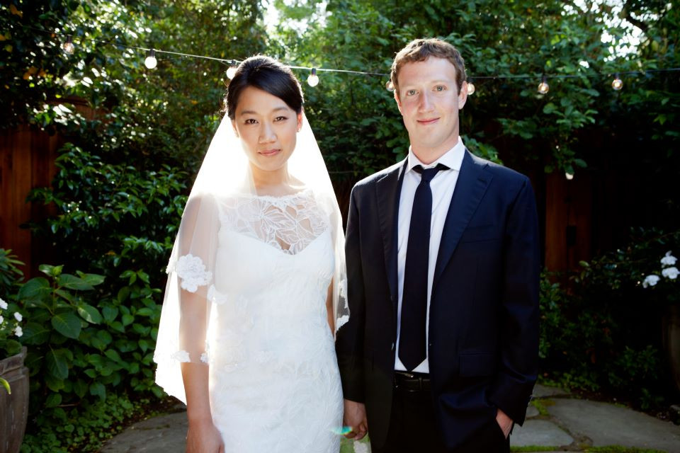 Cat a platit Mark Zuckerberg pe o cina romantica, in luna de miere, la Roma. FOTO cu nota de plata