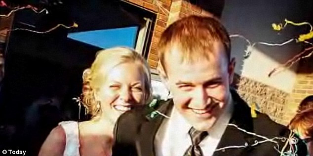 “Femeia care s-a intors din morti”. S-a casatorit in biserica in care a fost inmormantata acum 6 ani