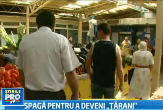 CAMERA ASCUNSA: Spaga pentru a deveni "taran". Reportaj despre mafia intermediarilor din piete