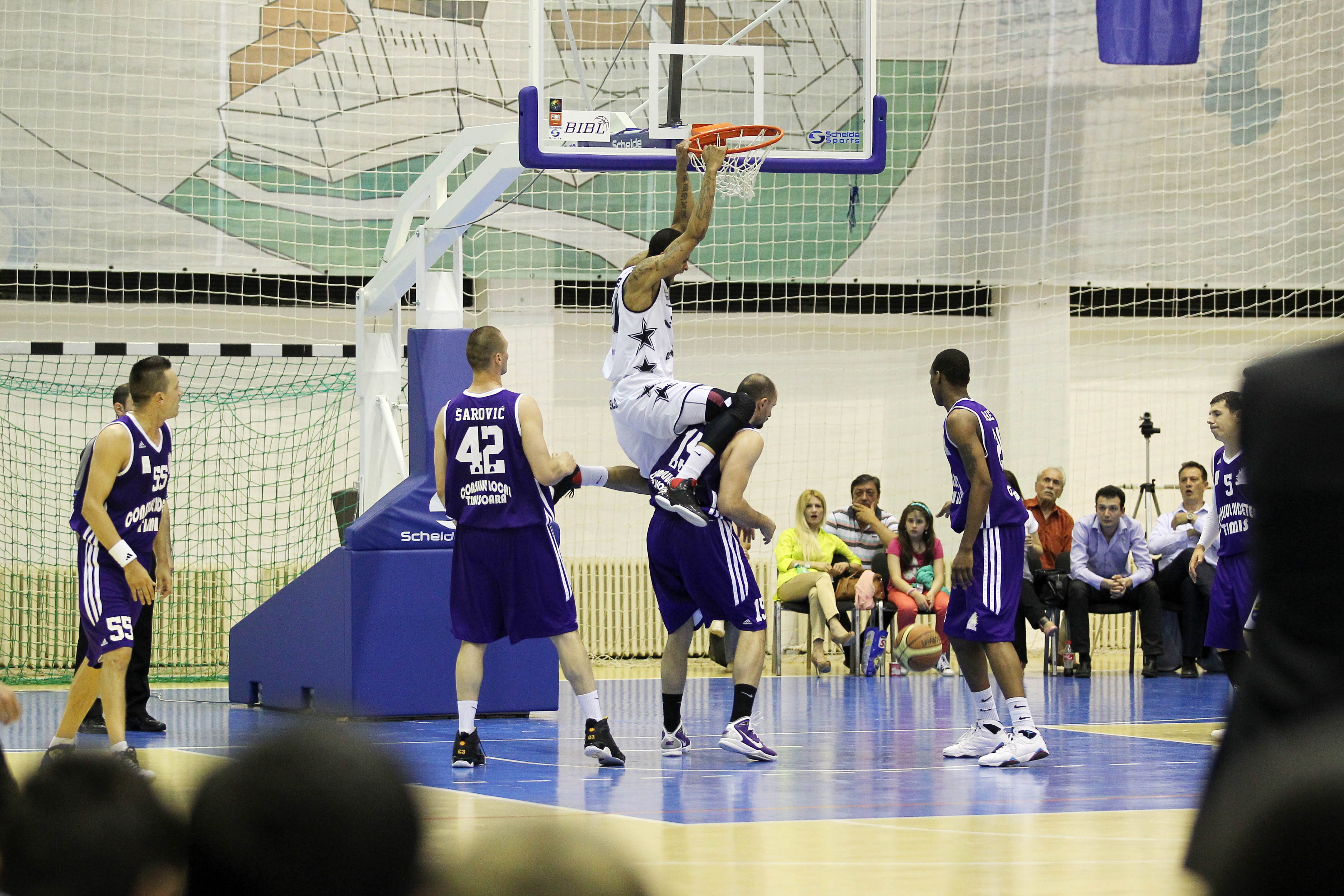 „Leii din Banat”, imblanziti la Ploiesti. BC Timisoara e condusa cu 3-0 in finala campionatului