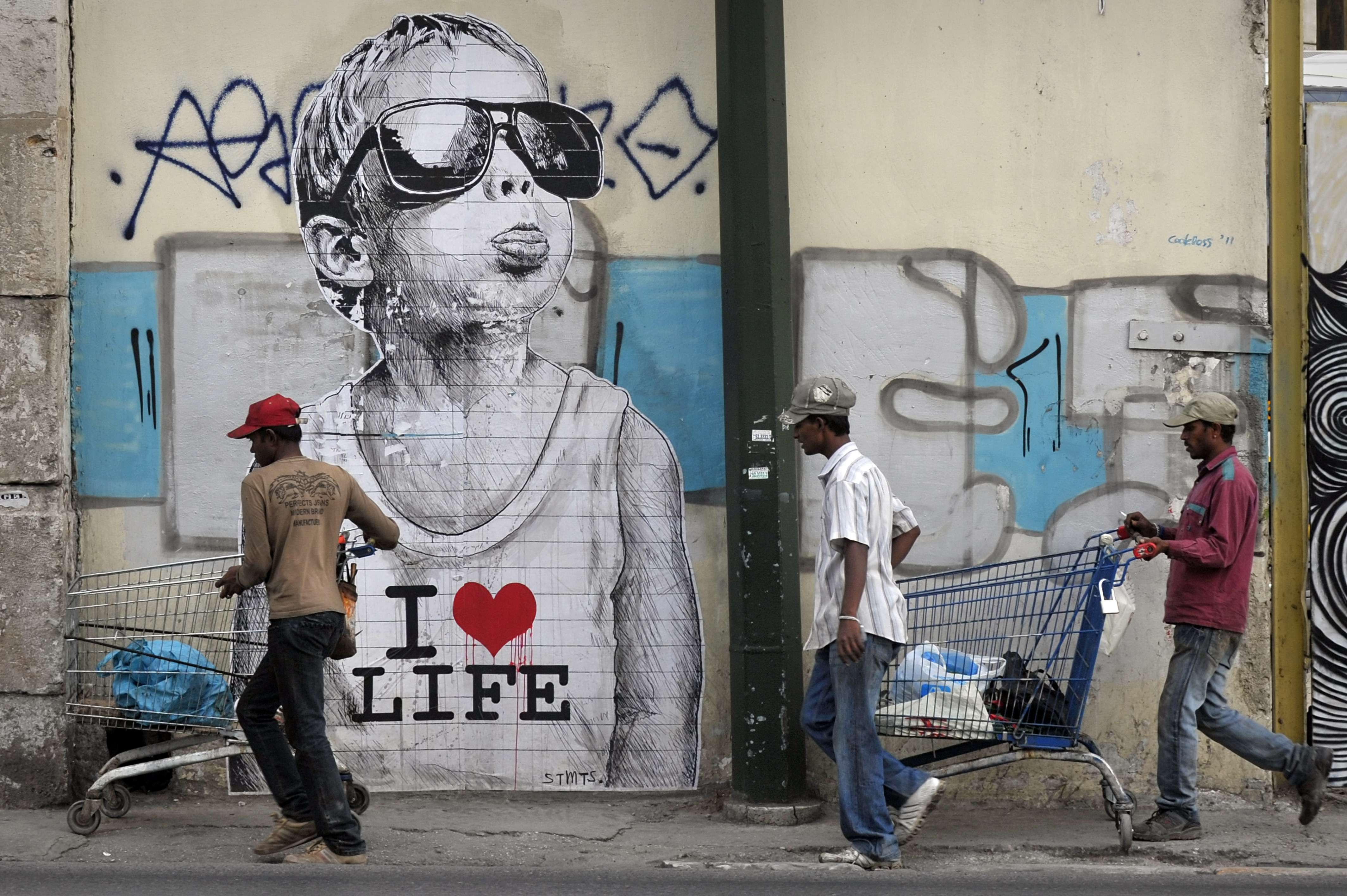 Belgia: "Companiile ar gresi grav daca nu s-ar pregati pentru iesirea Greciei din zona euro"