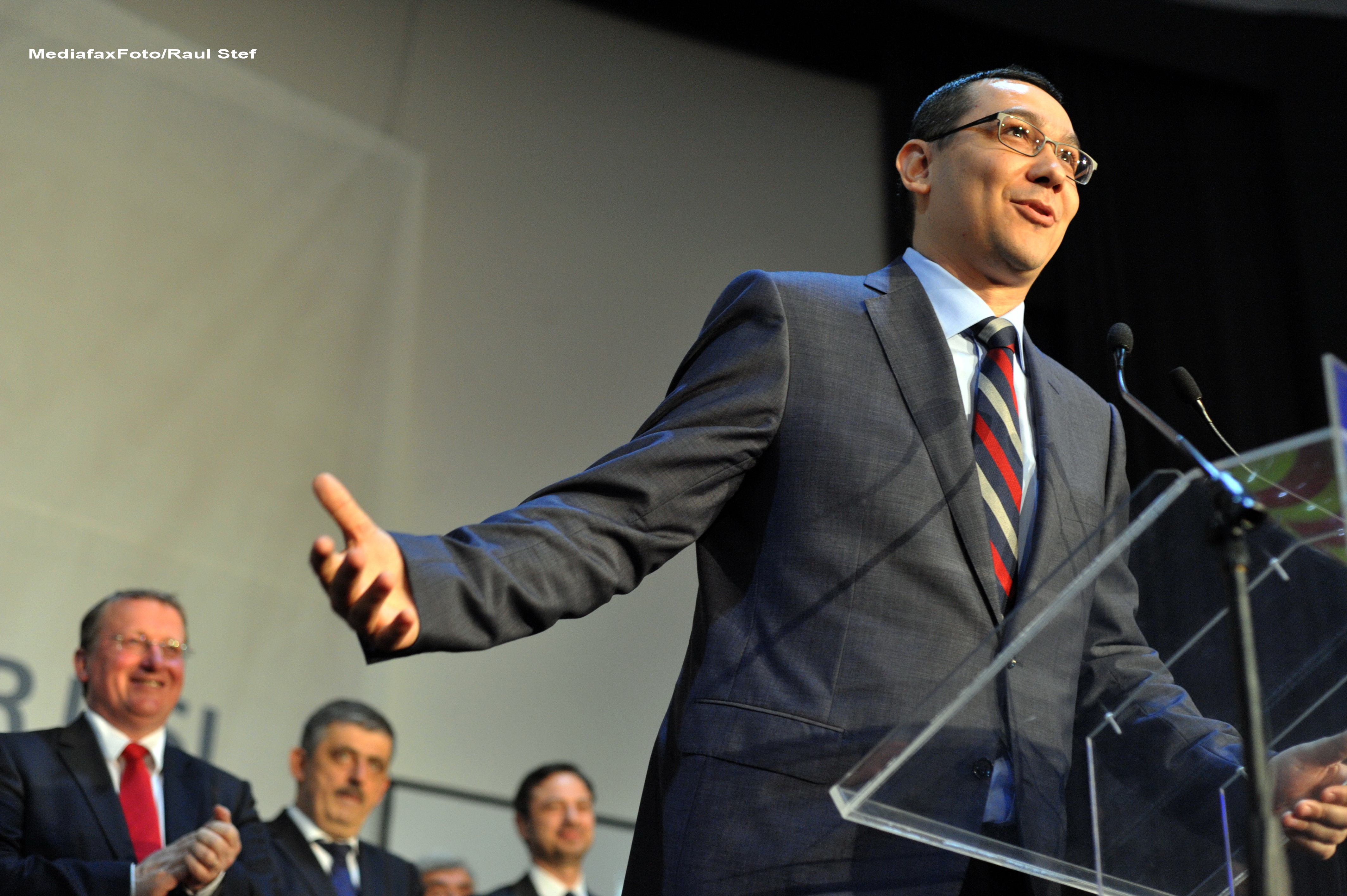 Ponta: Eu ma bucur la rezultatele finale, nu la exit-poll-uri, avem noi o experienta...