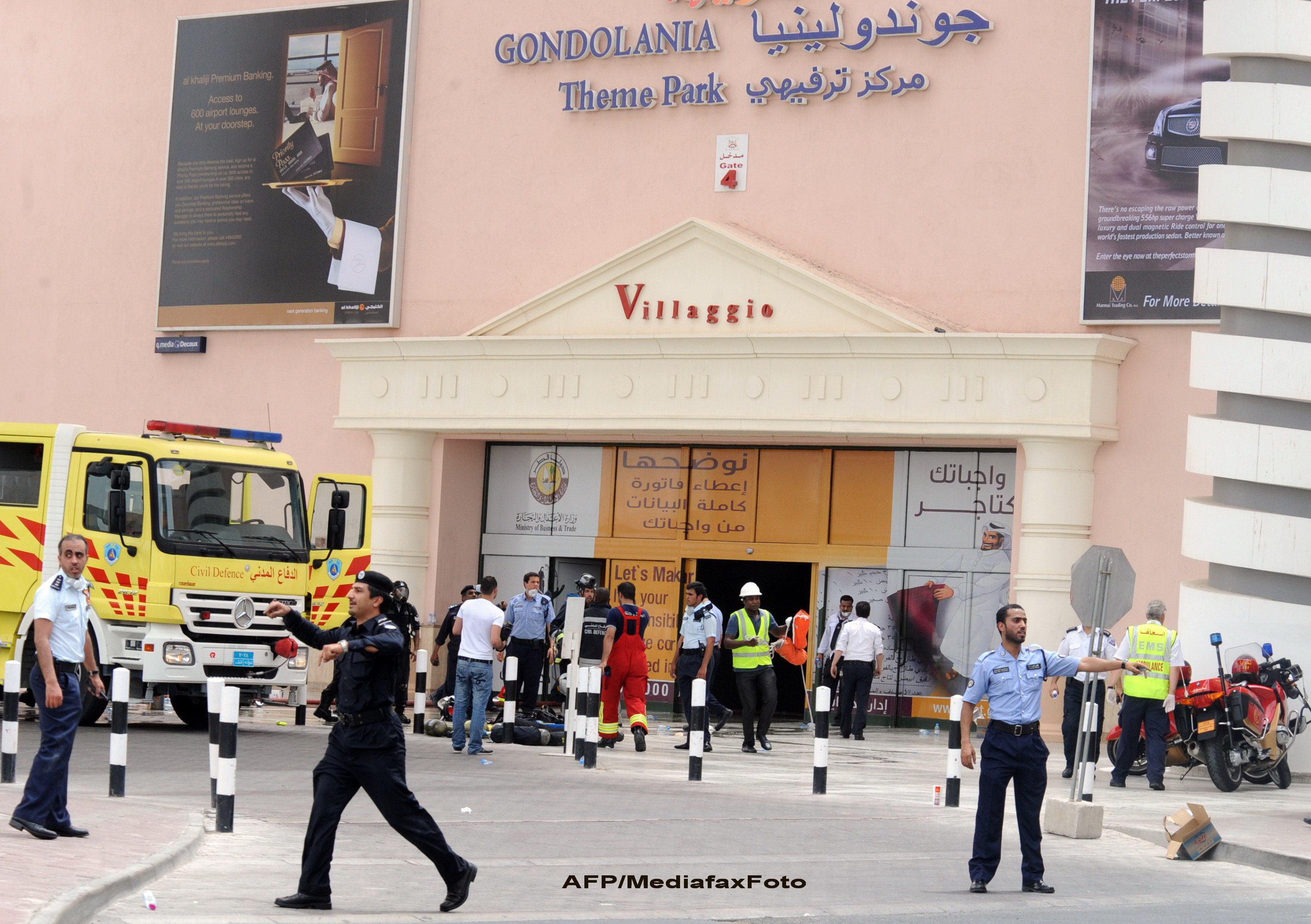 Tragedie in Qatar, in cel mai mare mall din Golful Persic. 13 copii si 6 adulti au murit in incendiu