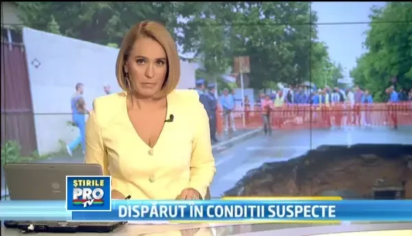 Oameni salvati cu barca de pompieri si gospodarii inundate, dupa potopul din ultimele zile