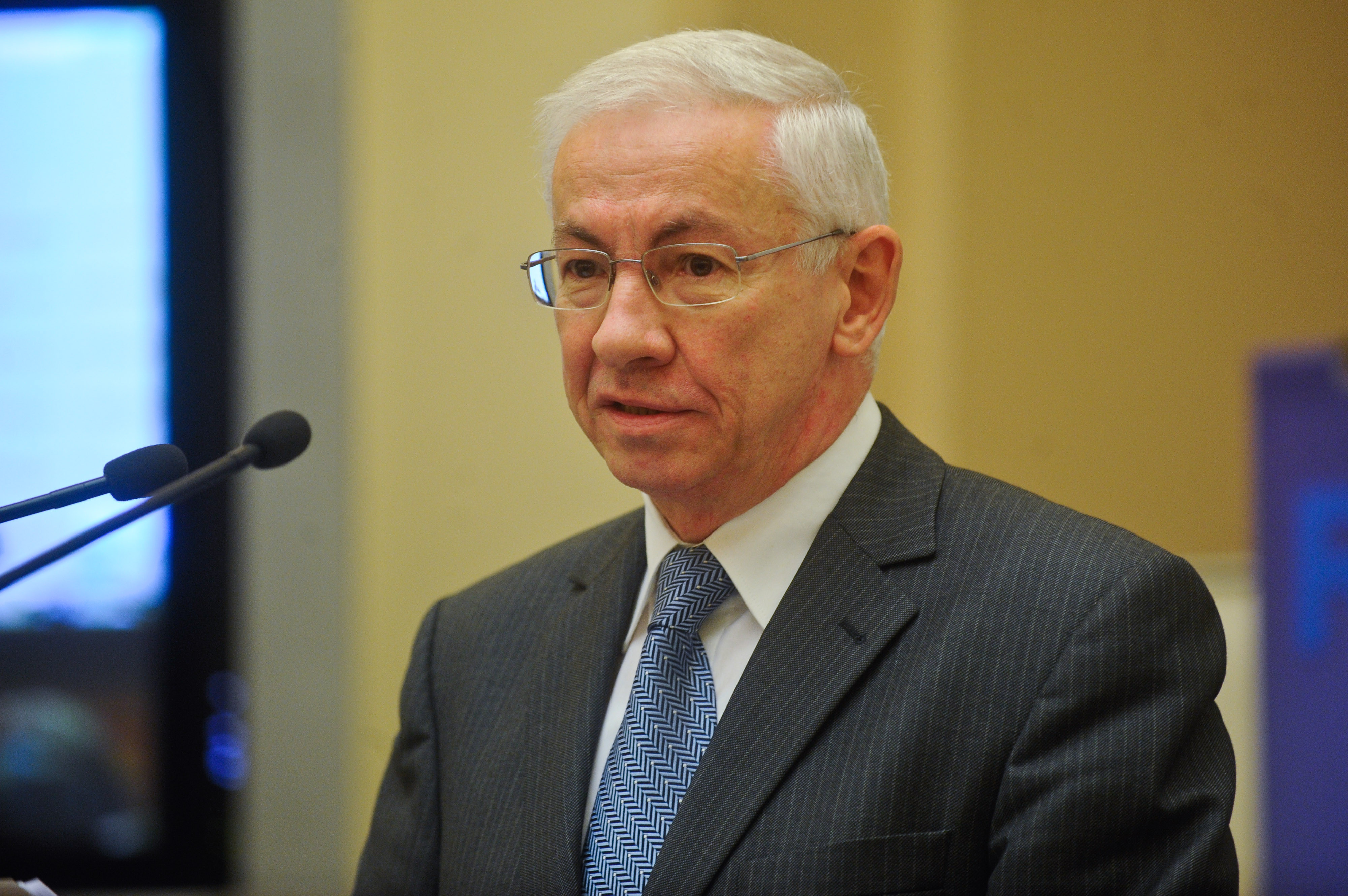 Fiica fostului ministru Eugen Dijmarescu a murit in Japonia, cel mai probabil din suprasolicitare