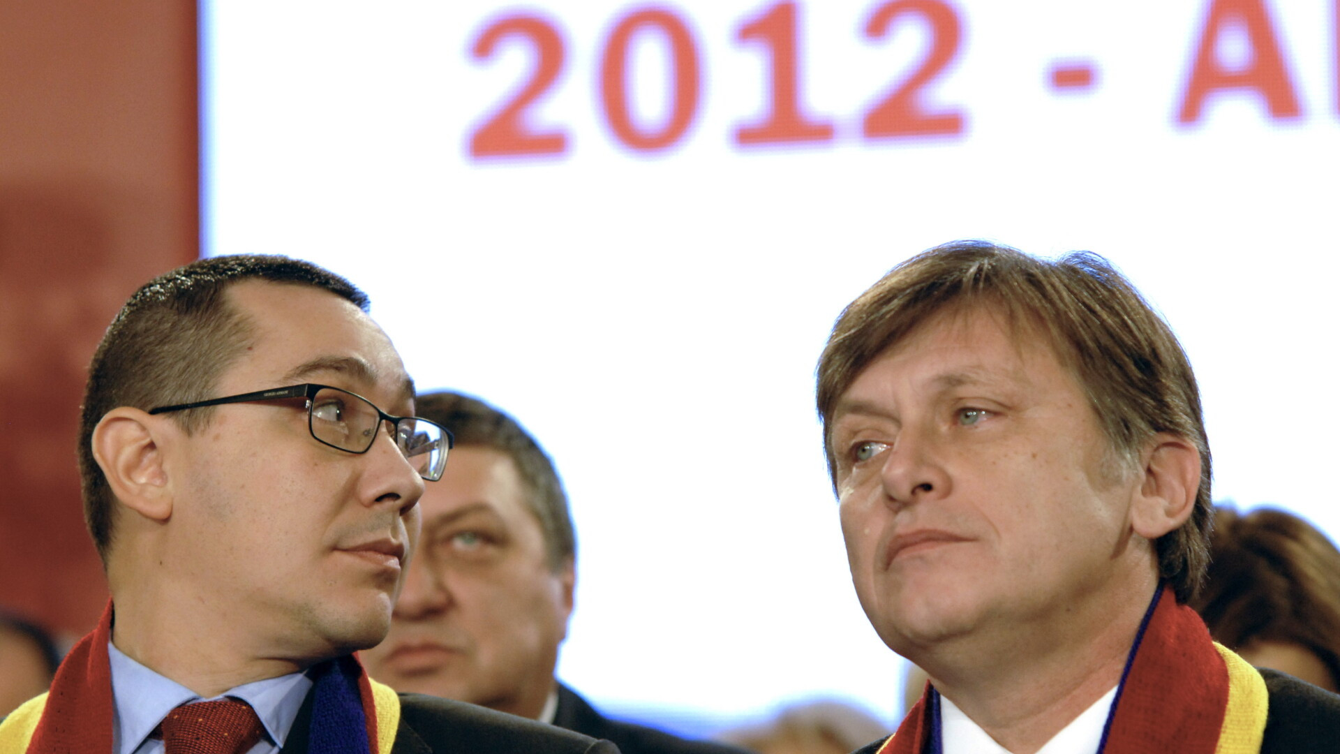 USL a impartit colegiile in Capitala: PNL-cele mai multe in Sectorul 3,posibil unul pentru Antonescu