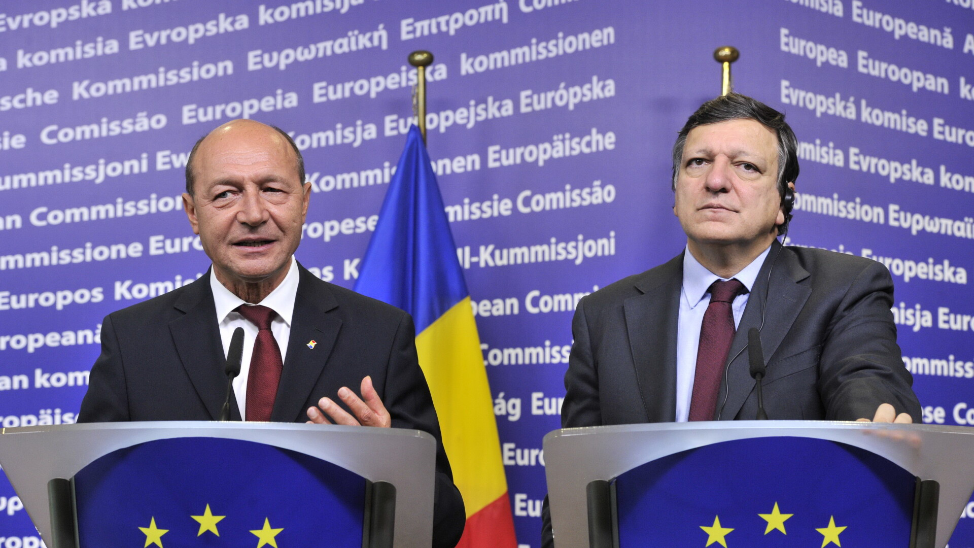 Barroso:Toate fortele politice din Romania sa actioneze responsabil pentru a reinstaura stabilitatea