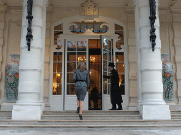 O printesa saudita a vrut sa paraseasca un hotel parizian fara a plati nota de 6 milioane de euro