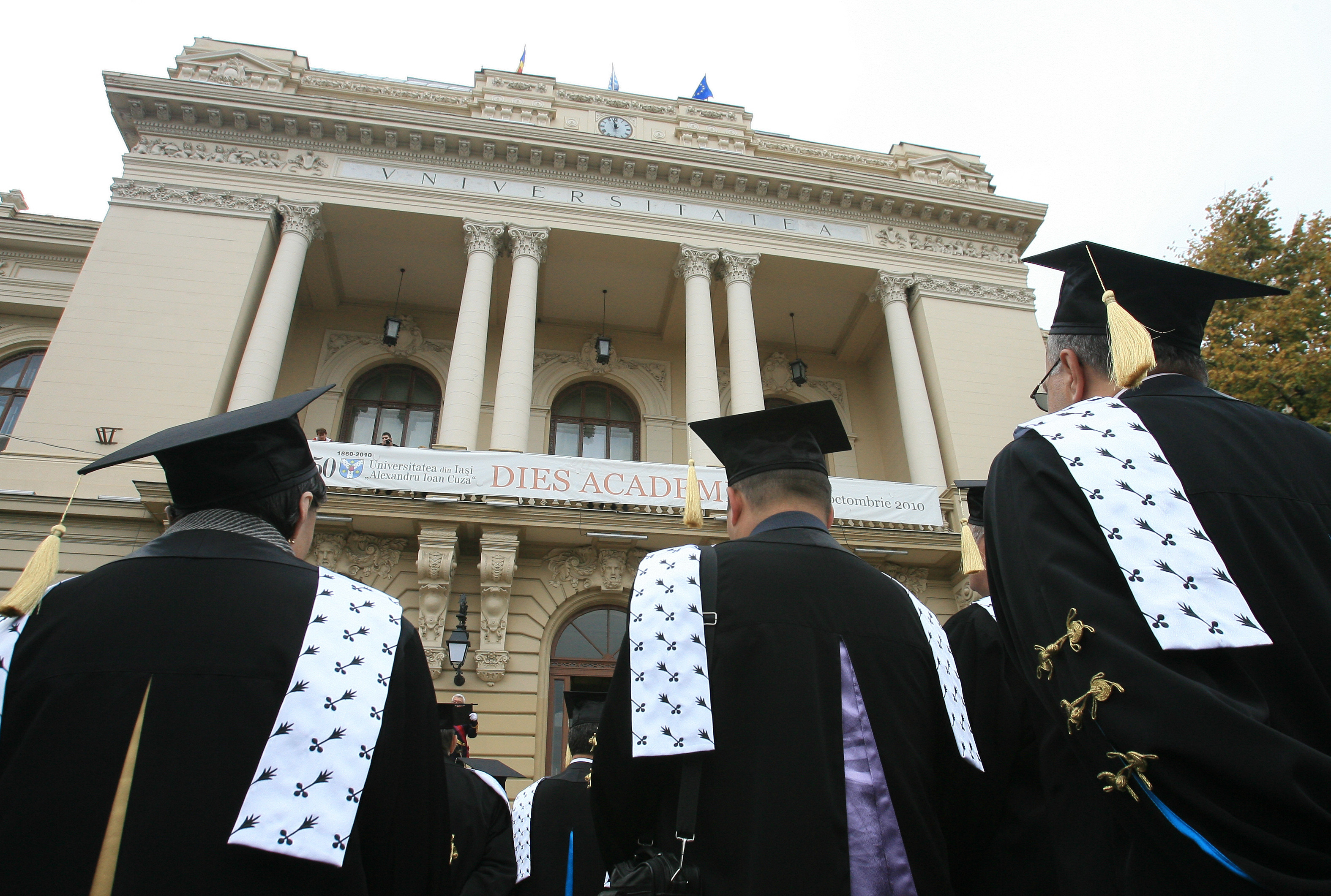 Timis, in topul judetelor in care locuitorii au studii superioare. Situatia in vestul tarii