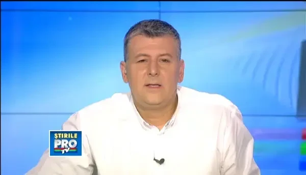 Nici la mare, nici la munte de Rusalii. Amatorii de senzatii tari au zburat cu deltaplanul