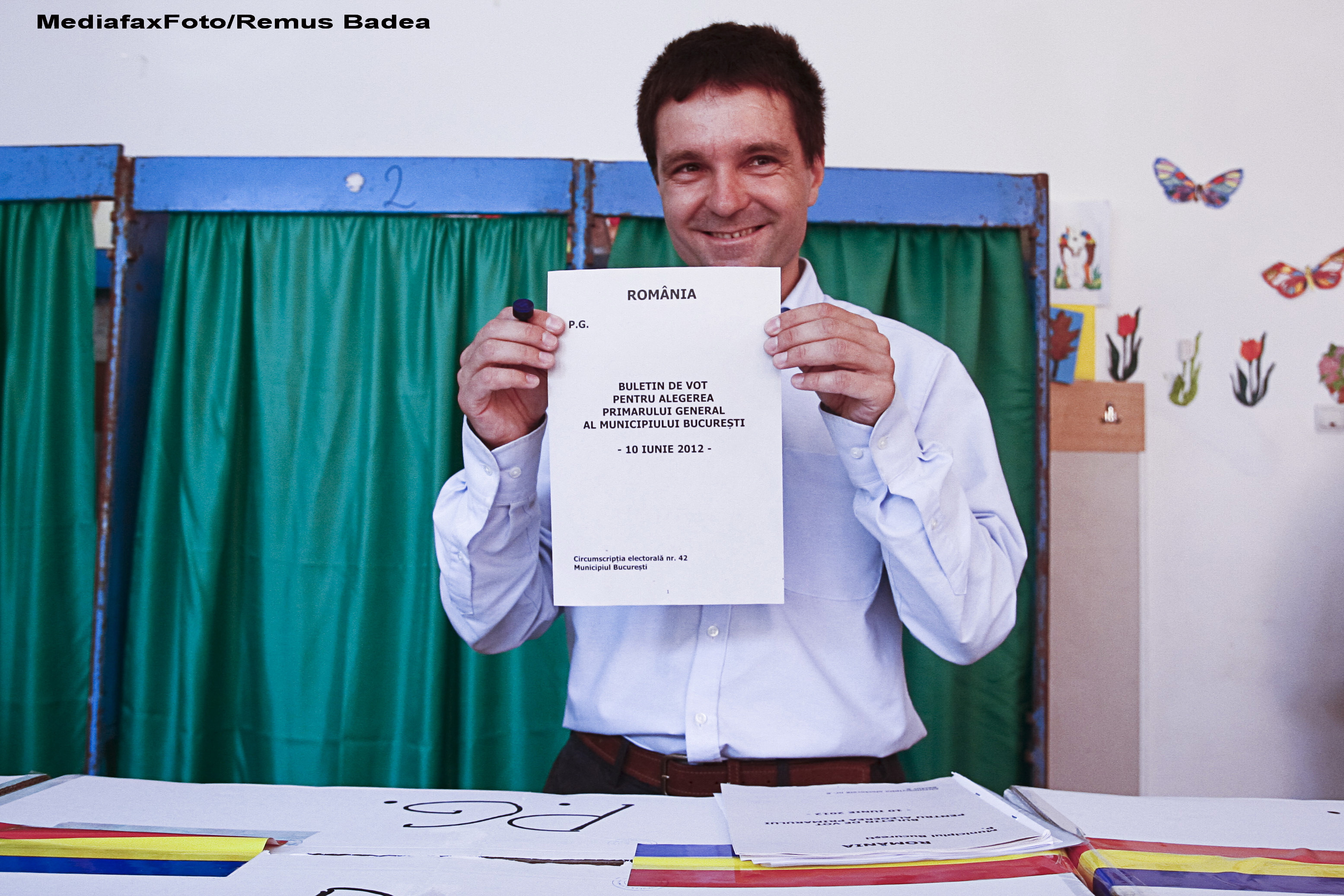 Material The One: Cum vede Nicusor Dan Bucurestiul si ce cadou intentioneaza sa ii faca lui Oprescu