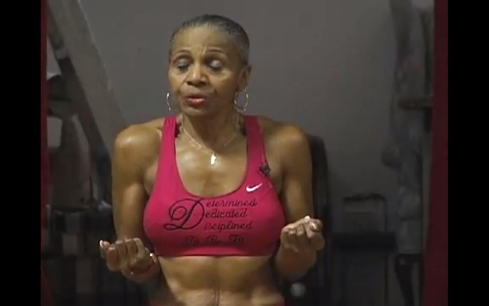 VIDEO. Cea mai in varsta culturista din lume. La 75 de ani ridica greutati mai grele decat ea