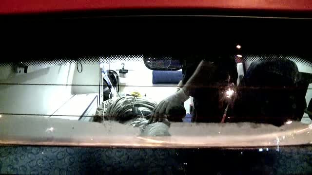 Ghinionul lui putea fi al oricarui sofer. A lovit cu masina un cersetor care se tara printre masini