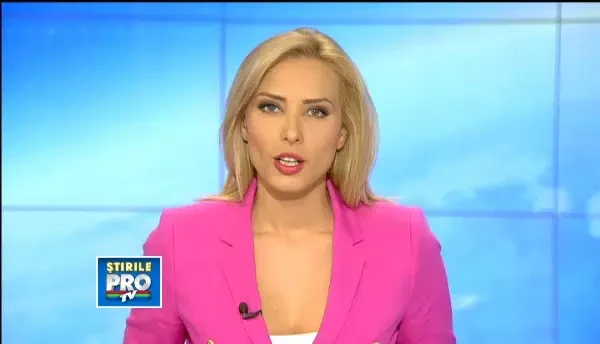 Ce purtam in aceasta vara ca sa fim in tendinte. Sfaturile designerilor, intr-un material "The One"