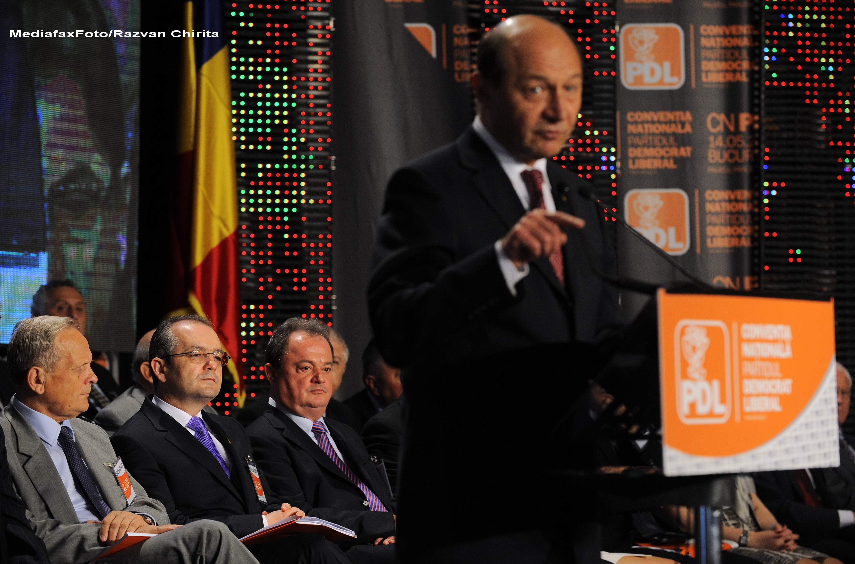 PDL il invita pe Traian Basescu la Conventia Nationala din 23 martie