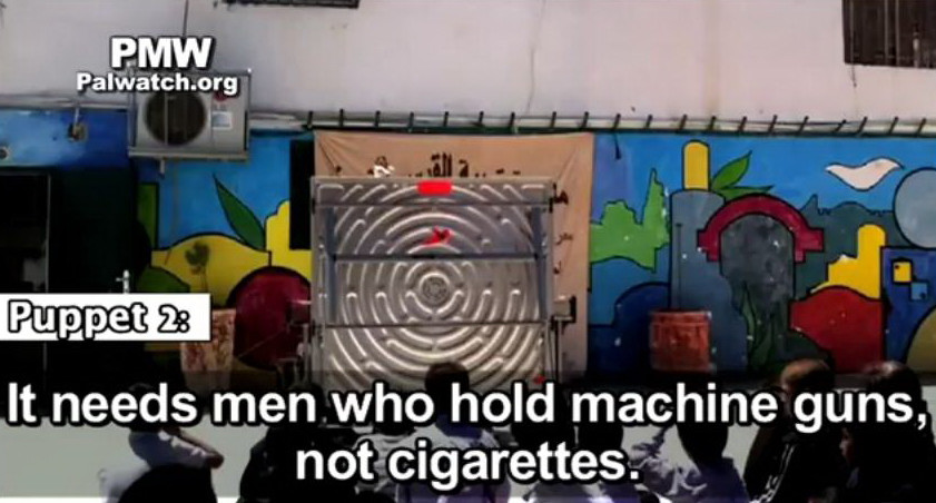 Teatru de papusi in Palestina: "Nu fumati, ca e rau. Puneti mana pe arme si luptati-va cu evreii"