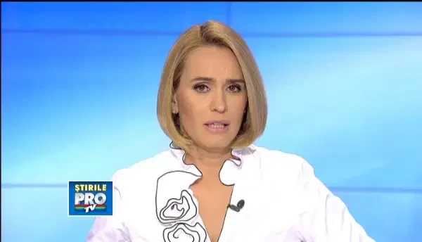 Studenta criminala insotita sotul ei, Claudiu Satran si-au inmormantat astazi fetita