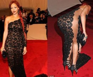 A intrecut-o pe Rihanna si pe orice alta vedeta! Ea este cea mai sexy aparitie pe covorul rosu si es