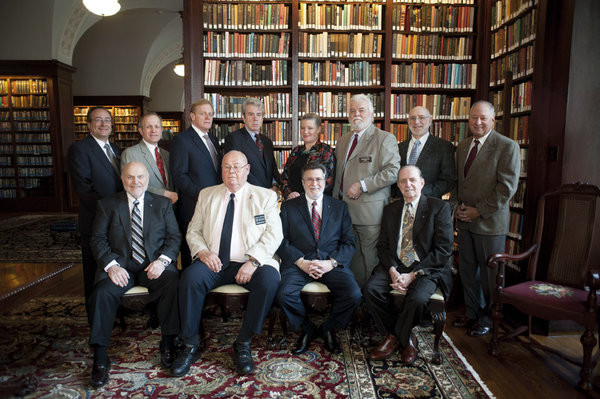 Detectivii ultimei sanse. Anchetatorii care se ocupa, voluntar, de cazurile de crima nesolutionate