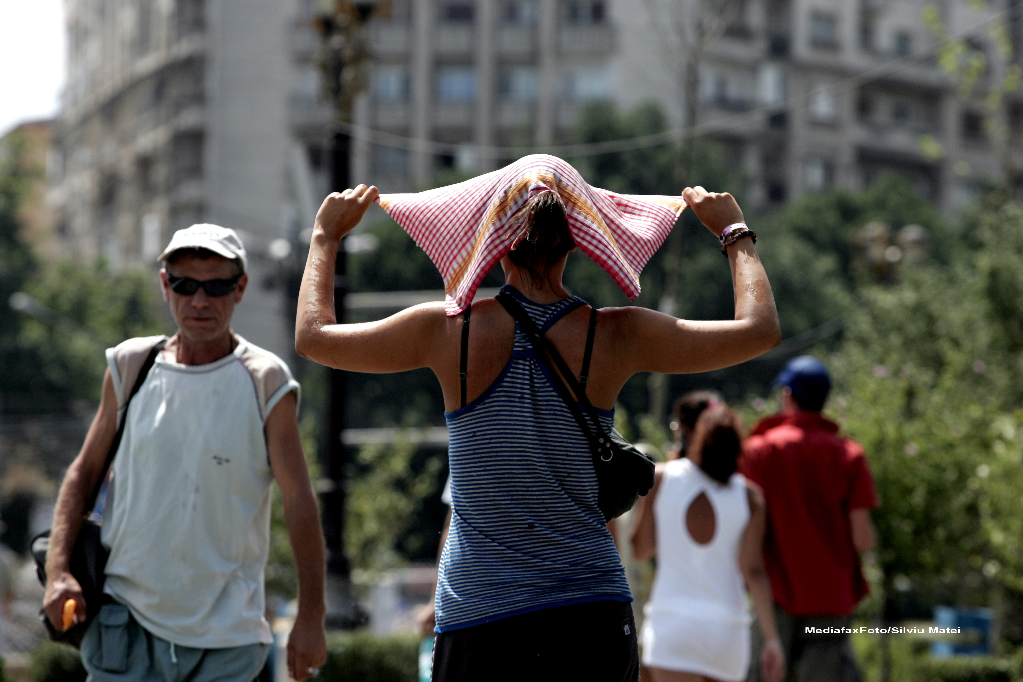 Canicula i-a pus la treaba pe inspectorii pentru protectia muncii