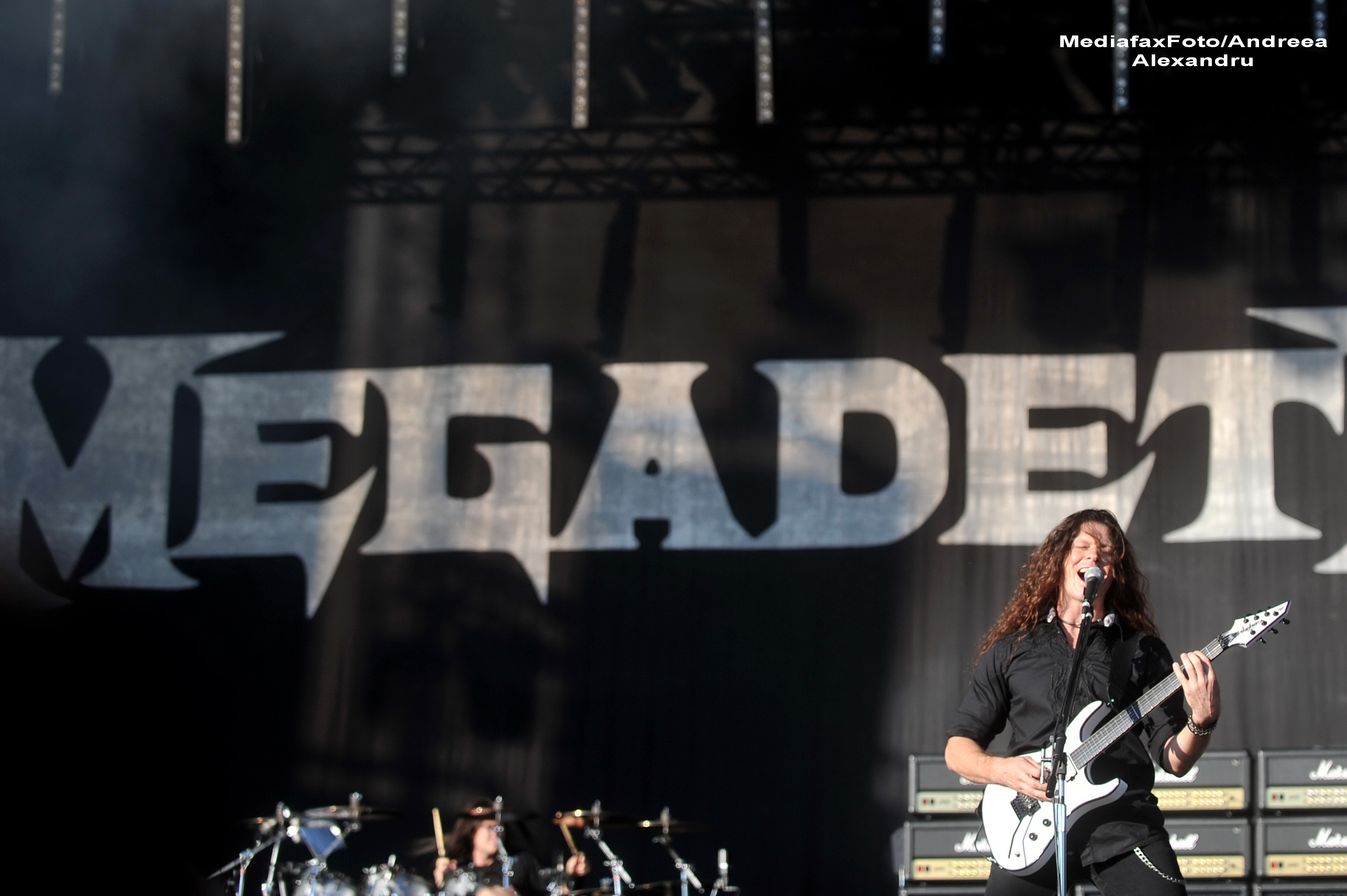 Capitala Romaniei a fost timp de 3 zile "Capitala rock-ului". Fani veniti din Australia la OST Fest