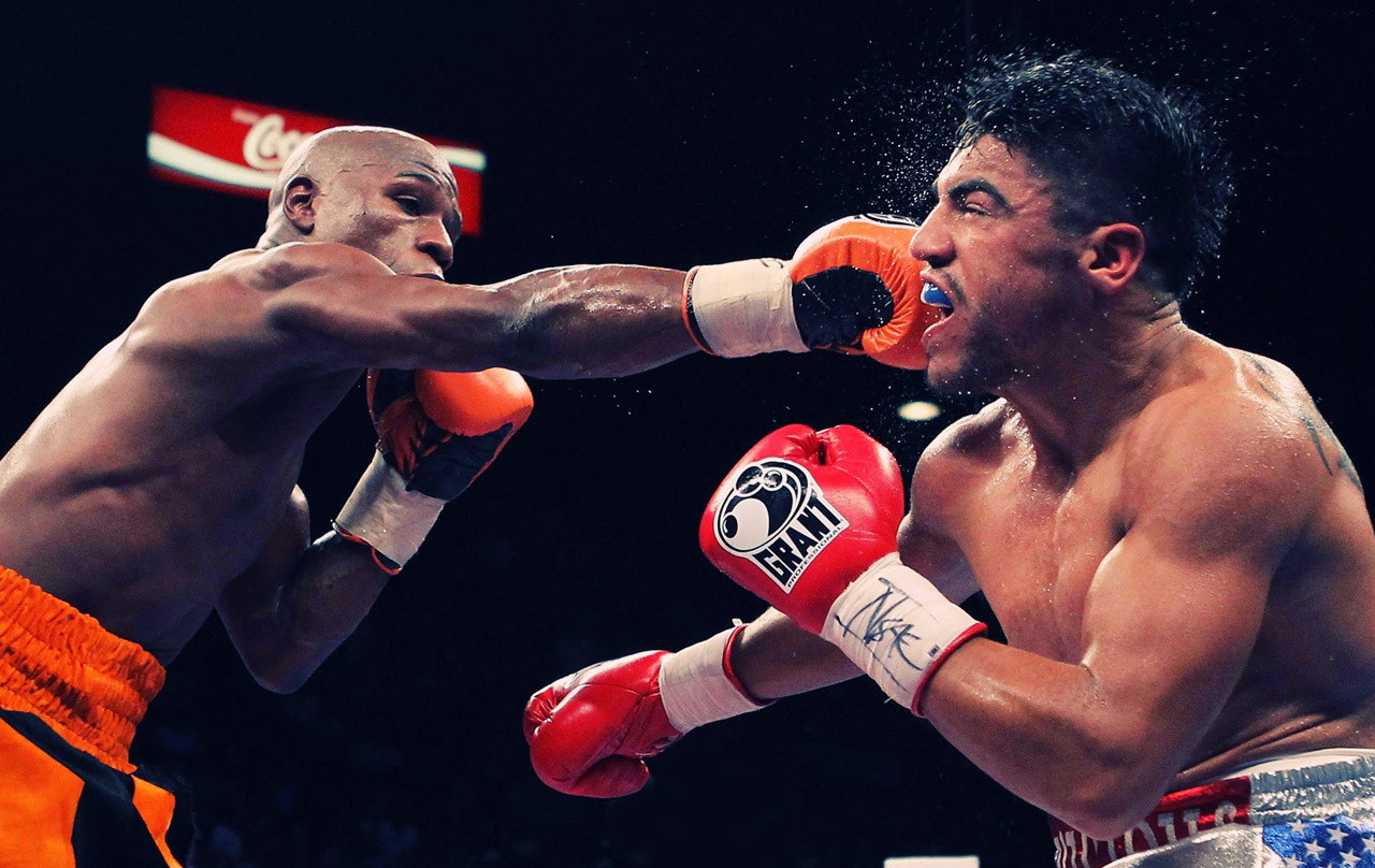 Tiger Woods a cedat LOCUL 1! EL este cel mai BINE PLATIT SPORTIV in 2011: VEZI TOPUL