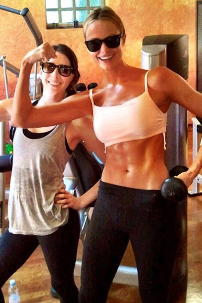 Iubita lui Clooney le-a aratat fanilor tot ce trebuie sa vada. Cum s-a fotografiat la sala de forta