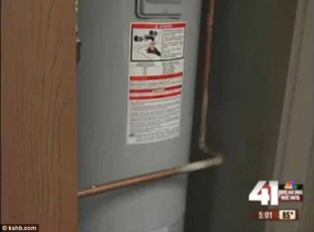 Scene aproape ireale in baia unei femei din America. Ce au descoperit politistii cand au deschis usa