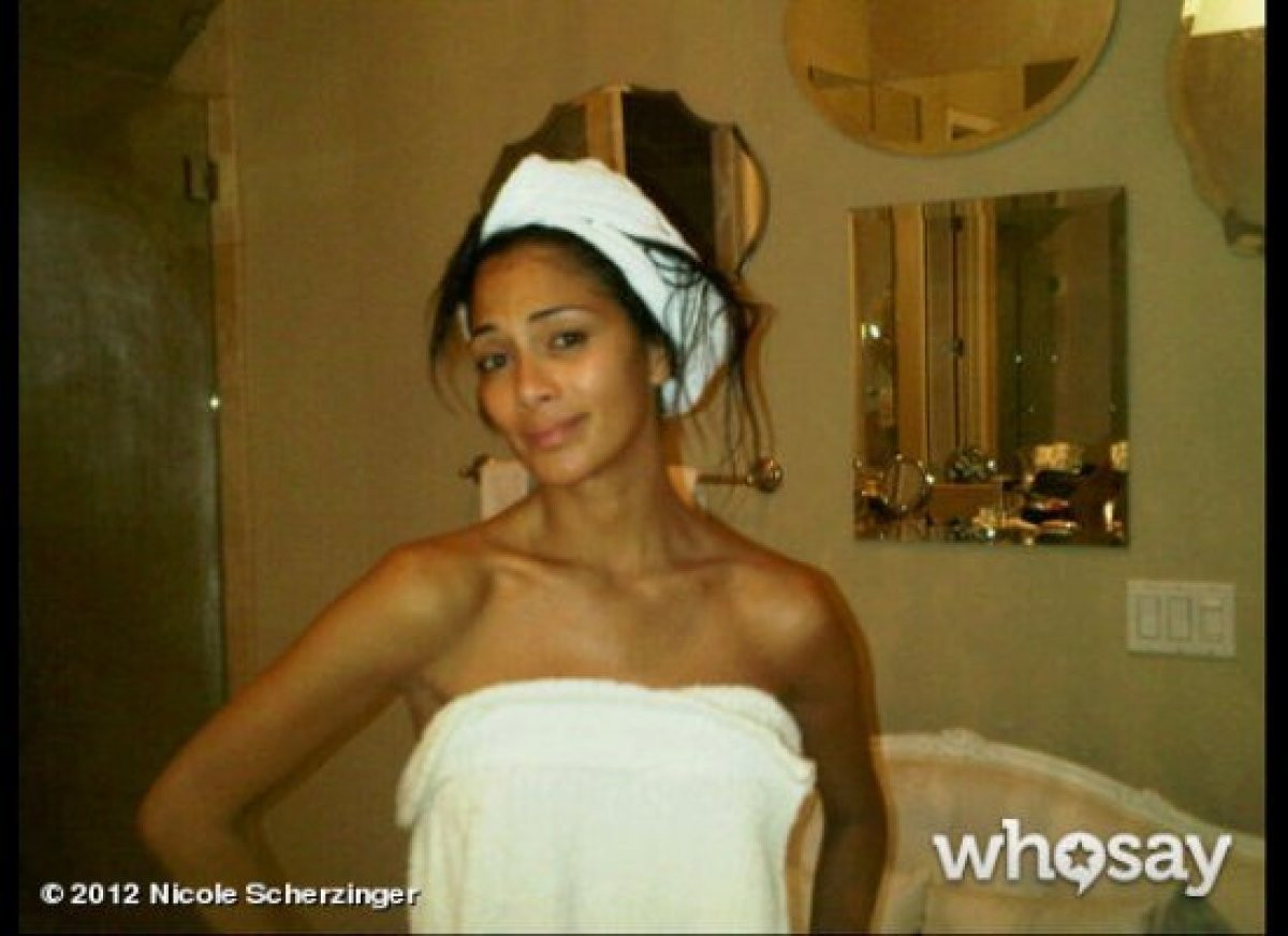 Adevarul GOL-GOLUT despre dive. Cum arata fara machiaj si fara Photoshop. GALERIE FOTO