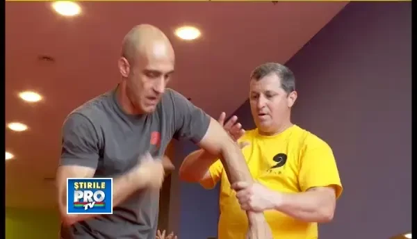Clujenii au primit o lectie de viata de la unul dintre cei mai buni maestri de arte martiale